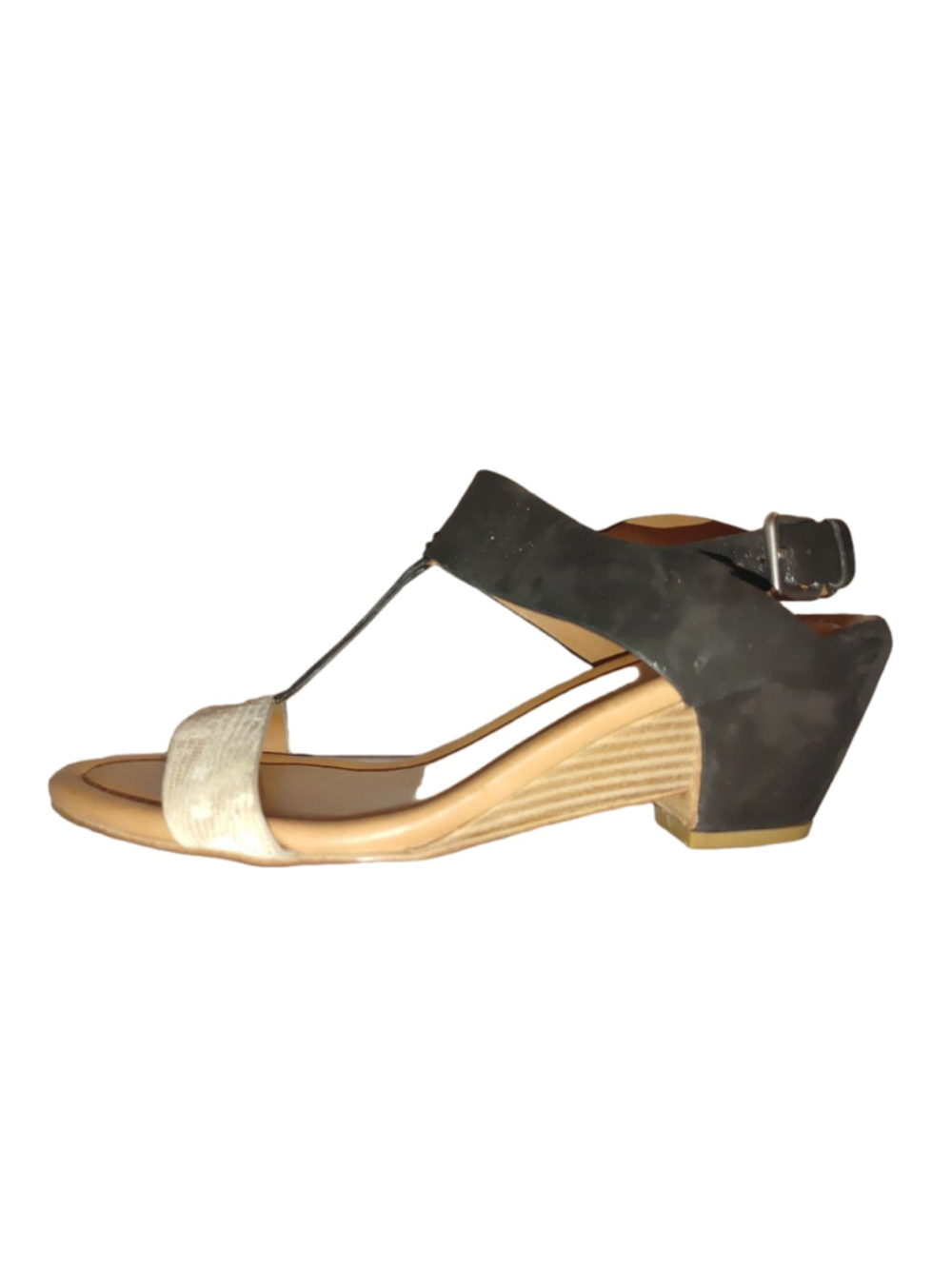 Gentle Souls Courtnee T-Strap Sandals Size 9M